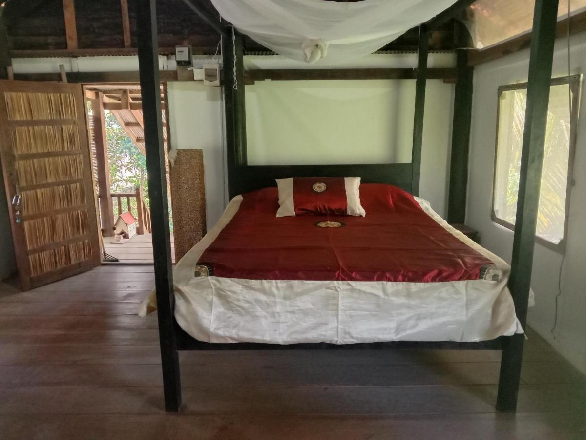 O'Hamok Family Homestay Battambang Esterno foto
