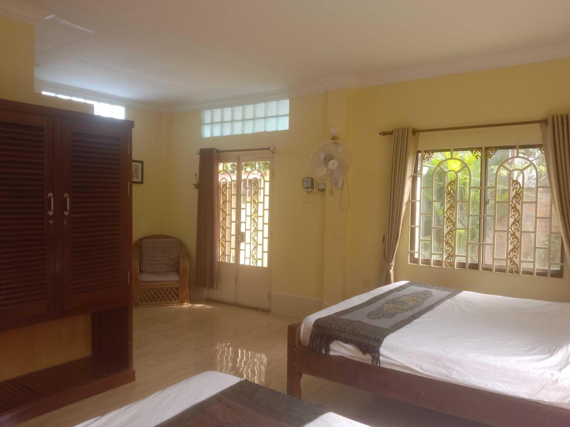 O'Hamok Family Homestay Battambang Esterno foto