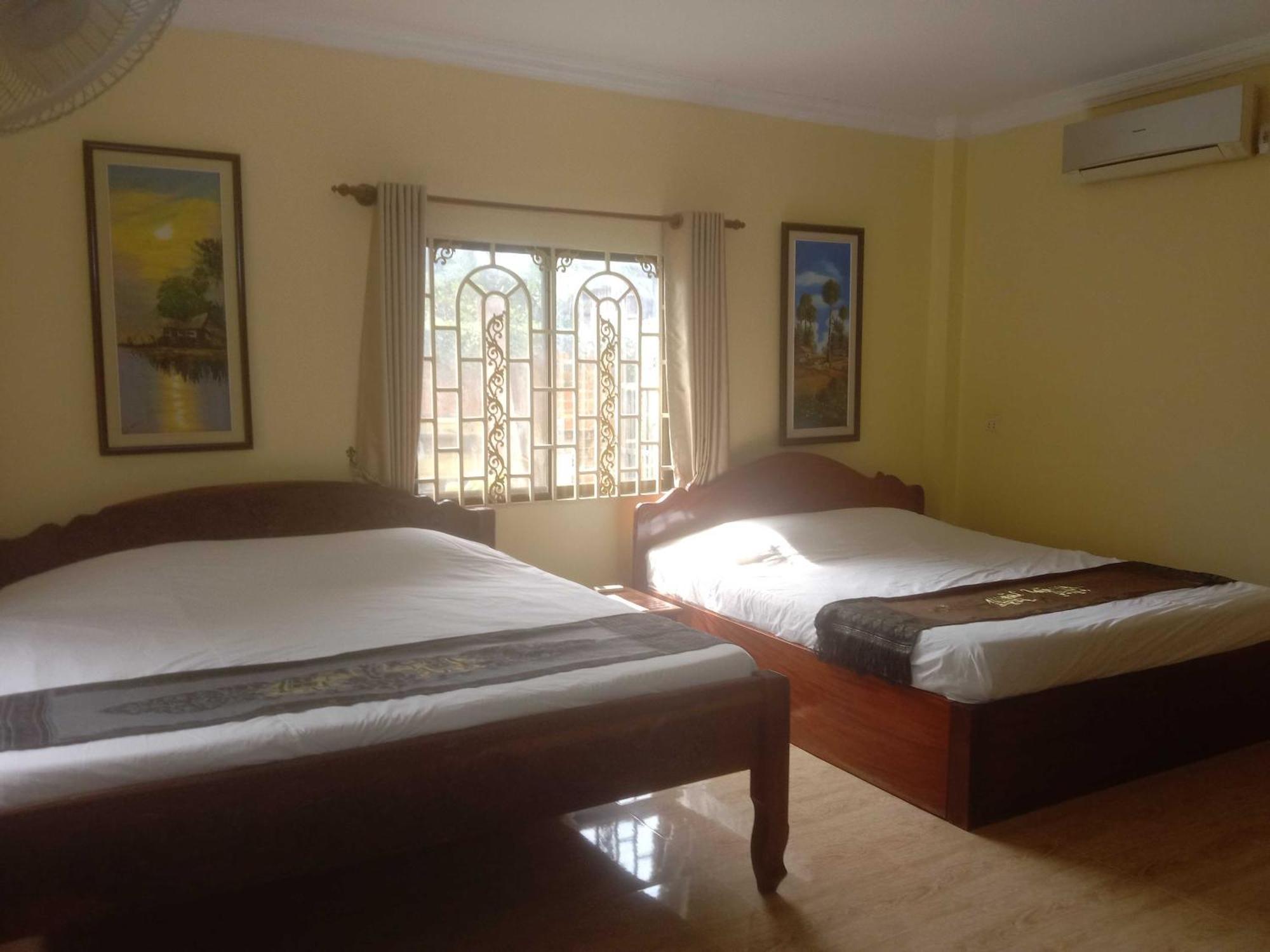 O'Hamok Family Homestay Battambang Esterno foto